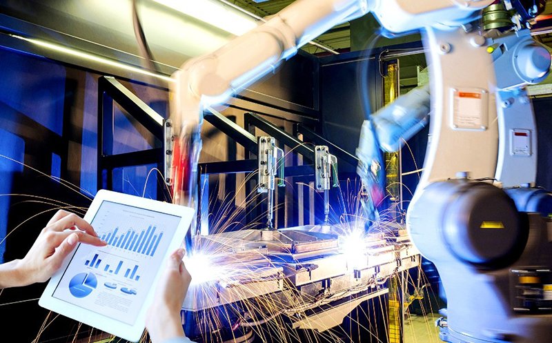 viveogroup's tweet photo. "Es hora de la Transformación 4.0" 
La #innovacion en #Tecnologia es la premisa para ser competitivos en el mercado.

https://t.co/Ll8EqO0IWq https://t.co/zIePOajQfB