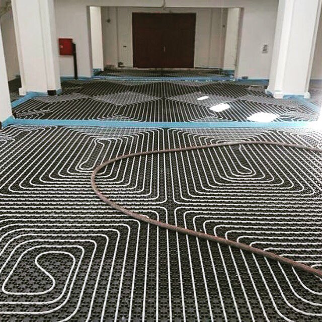 te2engineering's tweet photo. Who says HVAC can’t be beautiful? Radiant tubing layout is a work of art! #radiant #engineeredhome #te2engineering #controljoints #insulationthatholdstubing #nowireties #warmfloors #hvac https://t.co/ZjoQgjm774