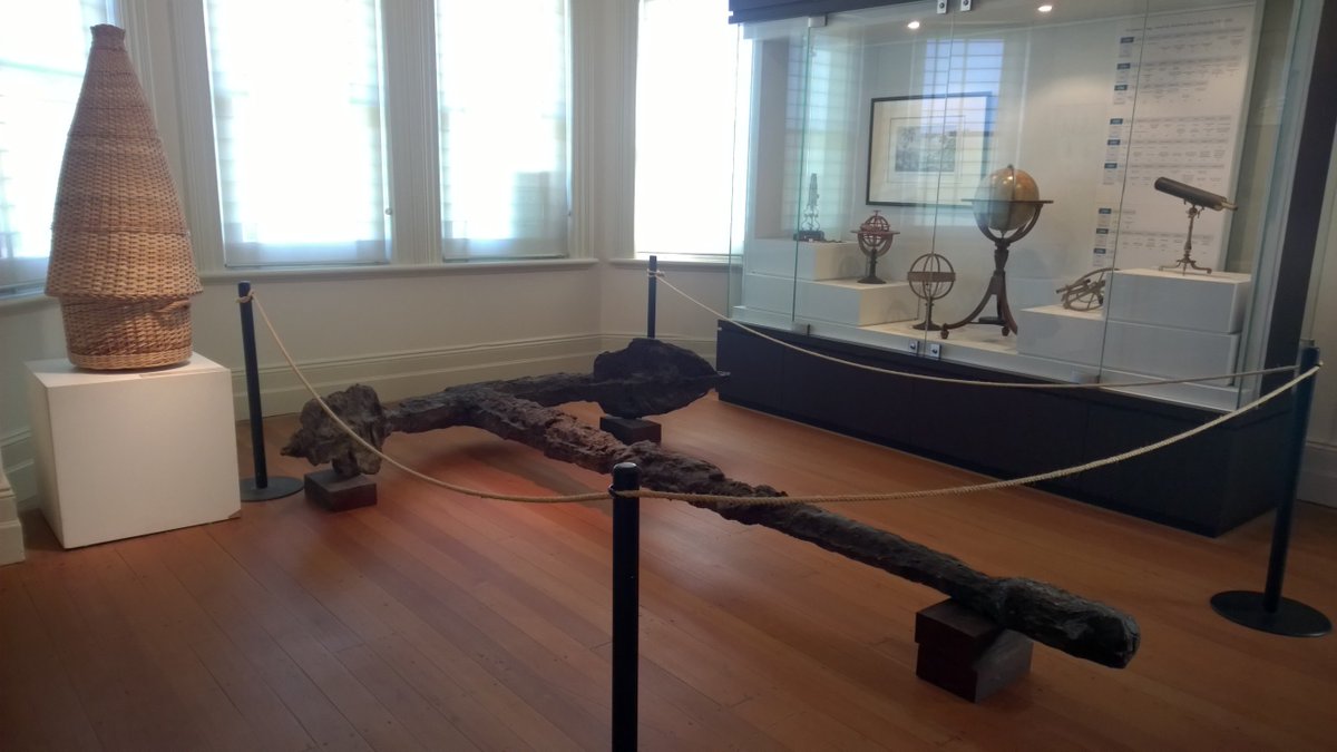 TwitRRathy's tweet photo. Louis XVI👉🏻Lapérouse⛵Astrolabe &amp; Boussole on a scientific voyage of Pacific inspired by Cook's voyage. Voilà... La Perouse! https://t.co/YwrsGYwUI4