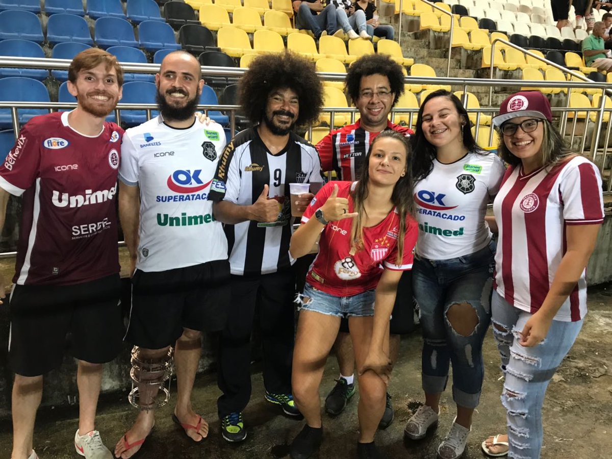 capixabaodepre's tweet photo. União pelo futebol capixaba! #ForaMistos 😂❤️ https://t.co/5byKdOrbVT