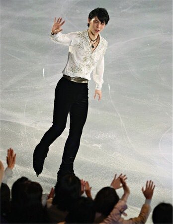 continue with wings day1 Yuzuru Hanyu