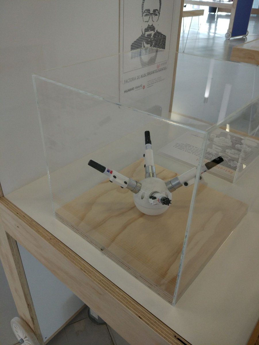 EXarchitects's tweet photo. No te puedes perder en #Zaragoza la exposición de Proyectos de Estudios y Creadores Contemporáneos, que se adentra en la innovación tecnológica vinculada al Diseño, dónde estamos presentes #EXarchitects 
En @etopia_  Centro de Arte y Tecnología de Zaragoza
Gracias #proyectaesda https://t.co/mlFflwtbU4