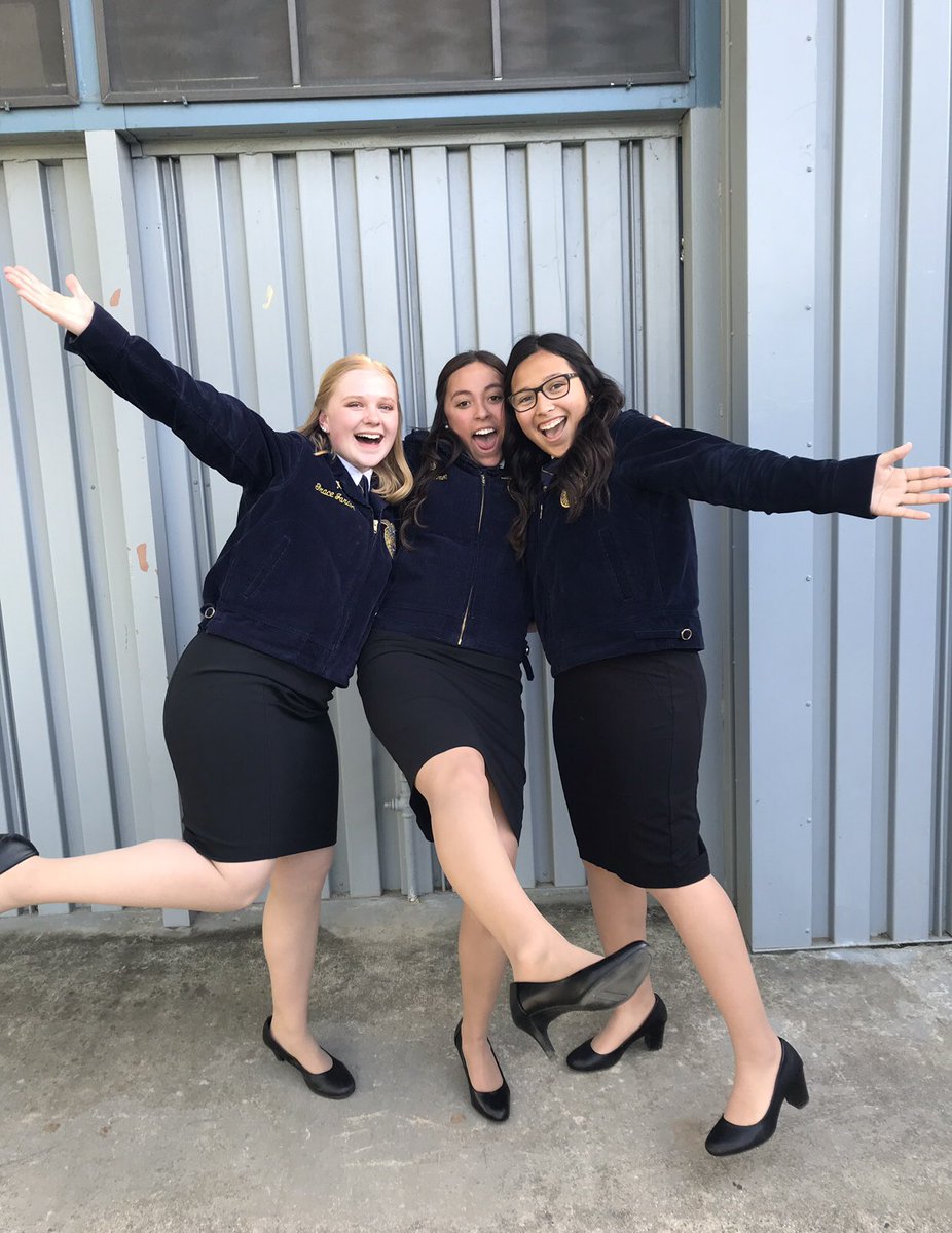 exeterffa's tweet photo. Congratulations to the new Sequoia Section Officer team! We are proud to have three of our chapter officers serving on the sectional team! #exeterffa #sequoiasection https://t.co/ymGoLwWsu0