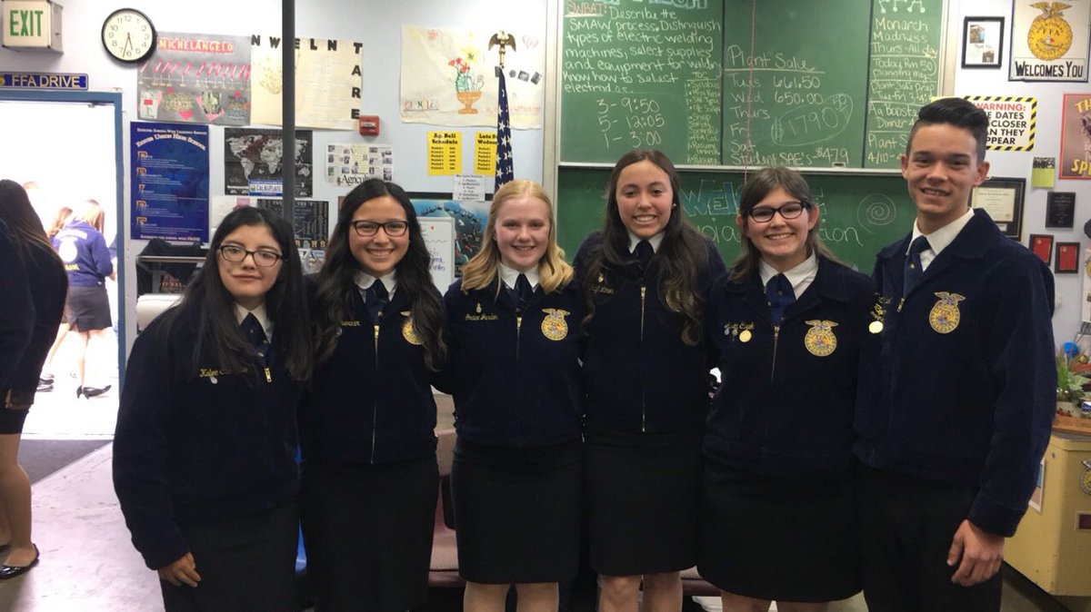 exeterffa's tweet photo. Congratulations to the new Sequoia Section Officer team! We are proud to have three of our chapter officers serving on the sectional team! #exeterffa #sequoiasection https://t.co/ymGoLwWsu0