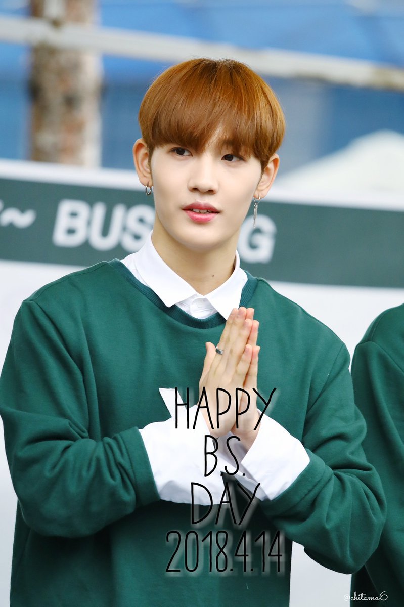 chitama6's tweet photo. 💙Happy B.S. Day💙
나는 모두 즐겁게 이야기 해주고, 감사 🐱
MC도, dance도 화이팅 🐱
#14U #원포유
#BS #びえす
#HappyBSDay
#Happy_BS_Day
@14U_official_
@14U_JP https://t.co/m37H7XiM1M