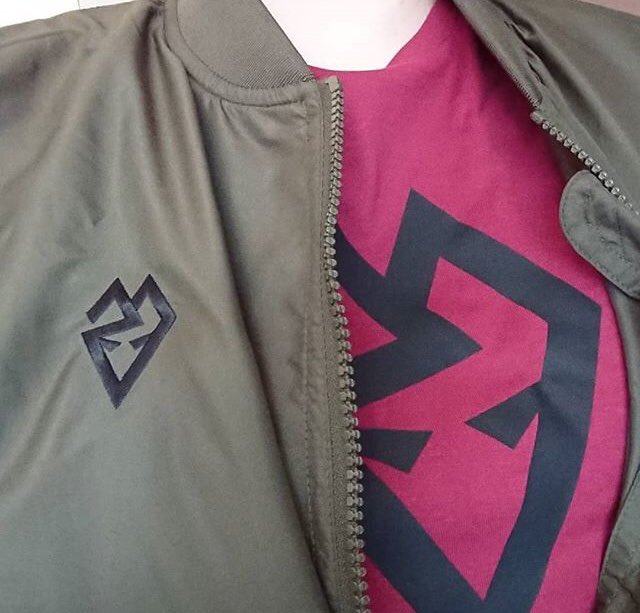 Lxsko's tweet photo. Guys remember the SALE is still on! 20% off! Go get some wolfpxck merchandise now! https://t.co/fVvSM6rqIq https://t.co/YZajddQ3XF