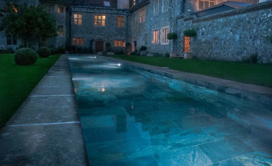poolandspascene's tweet photo. This yearโs biggest SPATA winners, XL Pools, lived up to their name in the recent British Pool & Hot Tub Awards.
https://t.co/XRa5Of1K2i
#Swimmingpoolscene #poolandspa #ukwaterleisure #poolbuilder
#SPATA #XLpools #WensumPools #Crestaleisure #tanbypools #bluecubepools https://t.co/UOVtsFwwBH
