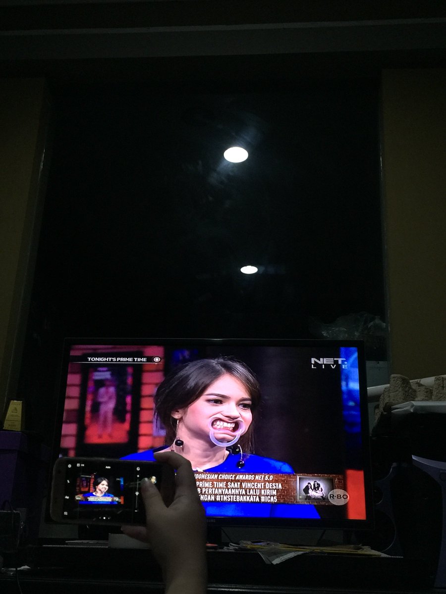 billy_tanzz's tweet photo. “Ini tebak kata”
#TNSTEBAKKATA #ICA5
@tonightshow https://t.co/m48zufCdPv