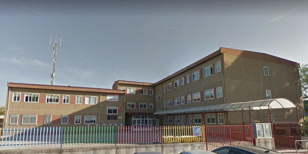 Vuelve a escuchar HORA 14 HENARES play.cadenaser.com/audio/15236235…