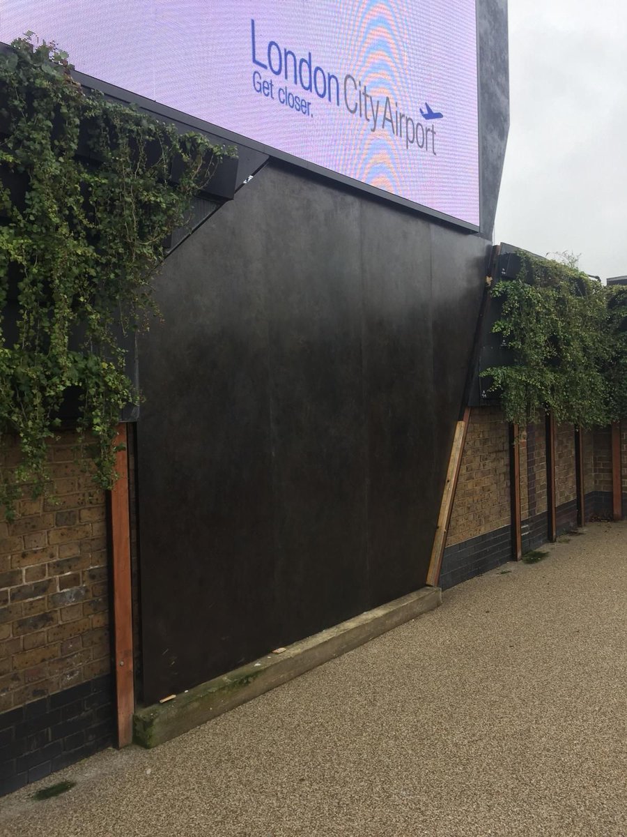 WildstoneBuild's tweet photo. Work continues at @LondonCityAir with shiny new patinated brass wings. #buildmaintenance #wildstonefriday https://t.co/YltLgBRUpI