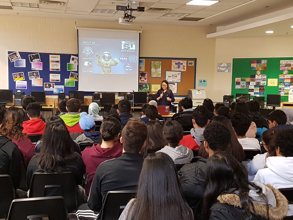 MrBell247's tweet photo. Linda Dao, a former MSS student, is speaking to our students about her experience working at NASA and the Canadian Space Agency. https://t.co/SRCmhzEby6