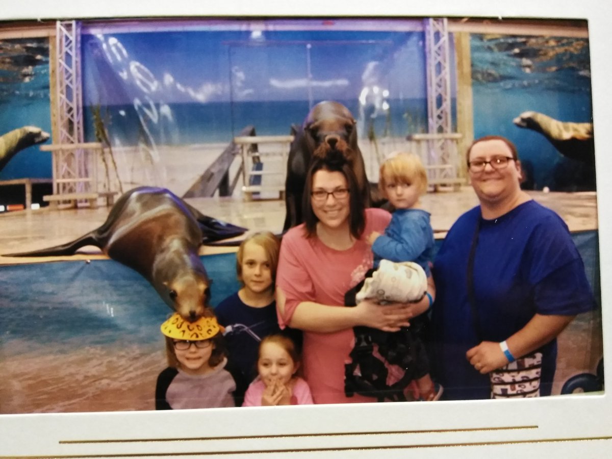 Momma2LDRC's tweet photo. @IXIndoorAMP Thank you so much for inviting RMH families and treating us so well! ❤️❤️❤️❤️ https://t.co/qc7OwDx7Lh