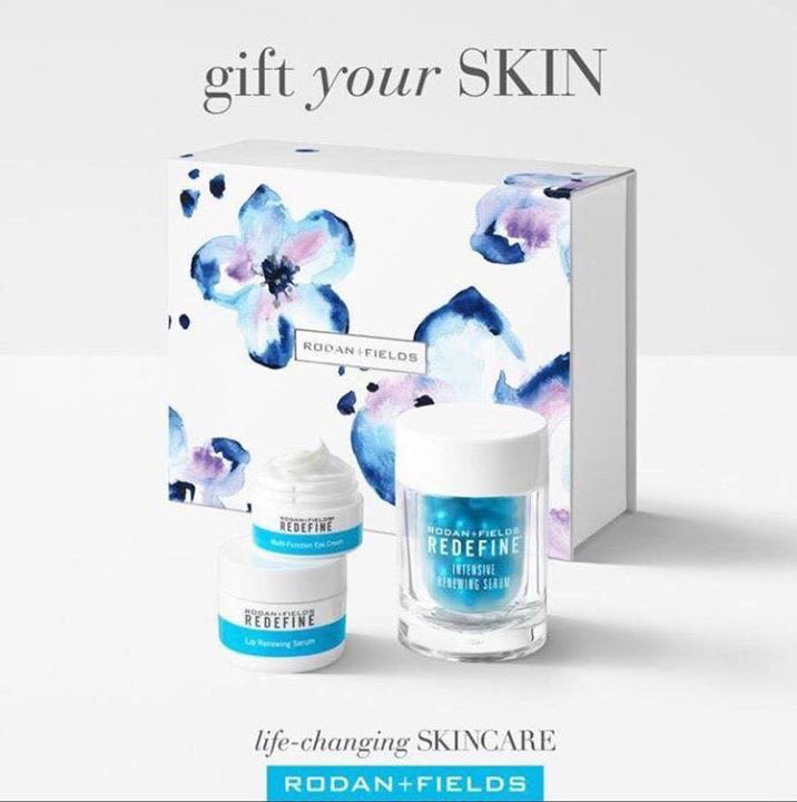ShannonCol1201's tweet photo. This is a great gift set for #MothersDay $167 ask me about 10% off & Free gift with your order! https://t.co/1kC1WnxHU9 #RodanandFields #SpringBundle #LoveYourSkin https://t.co/PEy8kbSNfg