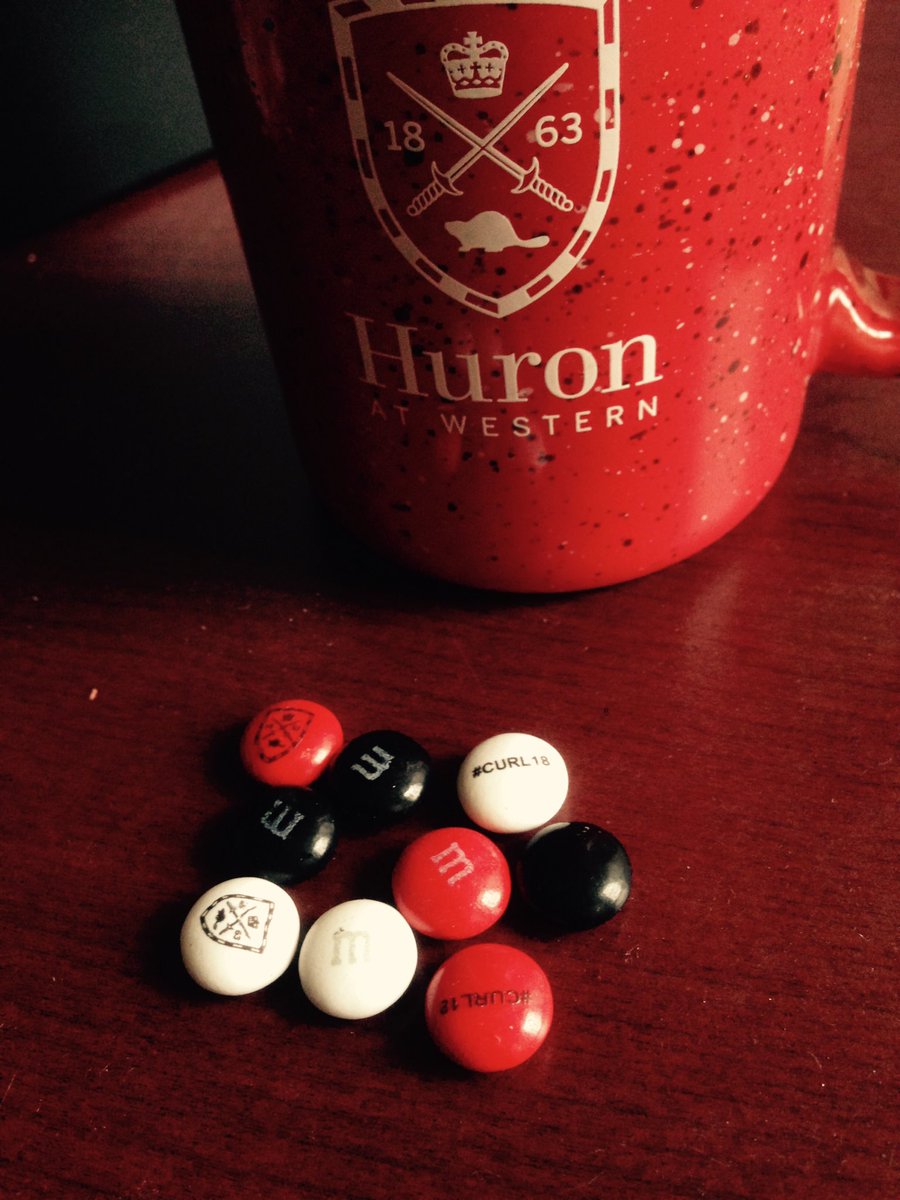HuronResearch's tweet photo. Feelig grateful this morning for the amazing @huronatwestern community- students, faculty, staff- who made this week of #UndergraduateResearch celebration such a success! Thank you! Also grateful for leftover #CURL18 chocolate (might still be some left in the library!) https://t.co/4xWalqZIs5