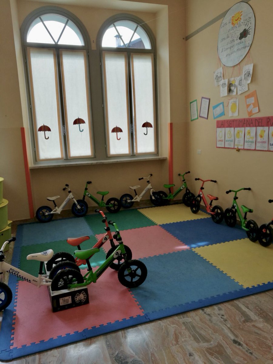OrobieBikeFest's tweet photo. Push the future! Negli asili dell’Alta Val Brembana arrivano le Push Bike di Future per avvicinare i bambini alla bicicletta e a Orobie Bike Fest! #obf2018 #pushbike #pushthefuture https://t.co/scWFyPXMSj