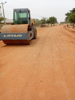 TrackaNG's tweet image. Rehabilitation &amp;amp; Tarring of a road in Rara, Rabah LGA in Sokoto state for 40,922,077 million
Tracka team revisited Rabah community as follow up prior the Sensitization &amp;amp; Townhall conducted previously. The project is ongoing with men at work.
#2017ConstituencyProject #GetInvolved