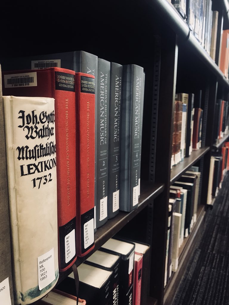 UFCOTA's tweet photo. Want to know what a day in the life of a #CreativeGator looks like? We'll be using the hashtag #UFStory all day as we explore #UFCOTA 🐊 First stop: the @UFAFALibrary to celebrate #NationalLibraryWeek 📚 https://t.co/tbJDOxhM4V