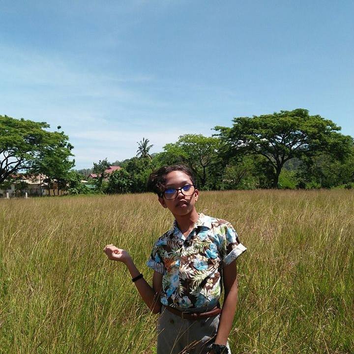 itsmiling's tweet photo. Im the Boss....aw chr👽🌻😅 https://t.co/IZXtk3A2Io