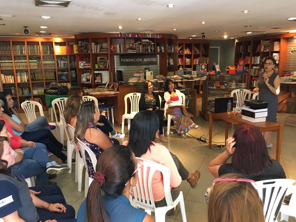 Buscandolibros's tweet photo. Creamos nuevos momentos, de bienestar, de compartir alegrías y tristezas. Juntos somos más fuertes! Conversatorio Del Duelo, un encuentro para el alma. Quieres asistir al próximo encuentro, escribe a @fluyeyvive cupos limitados! https://t.co/UQZKn0Tq4A