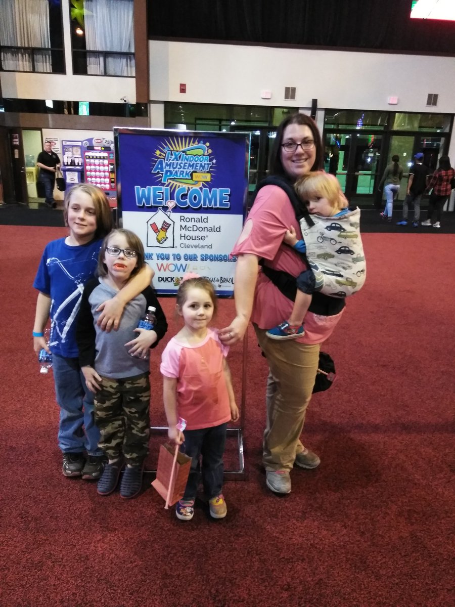 Momma2LDRC's tweet photo. @WOW_WAY Thank you for an amazing evening at the IX Indoor Amusement Park for RMH families. We had an awesome time. Your staff were wonderful! I can't say enough good things! https://t.co/SimPsAVqyD
