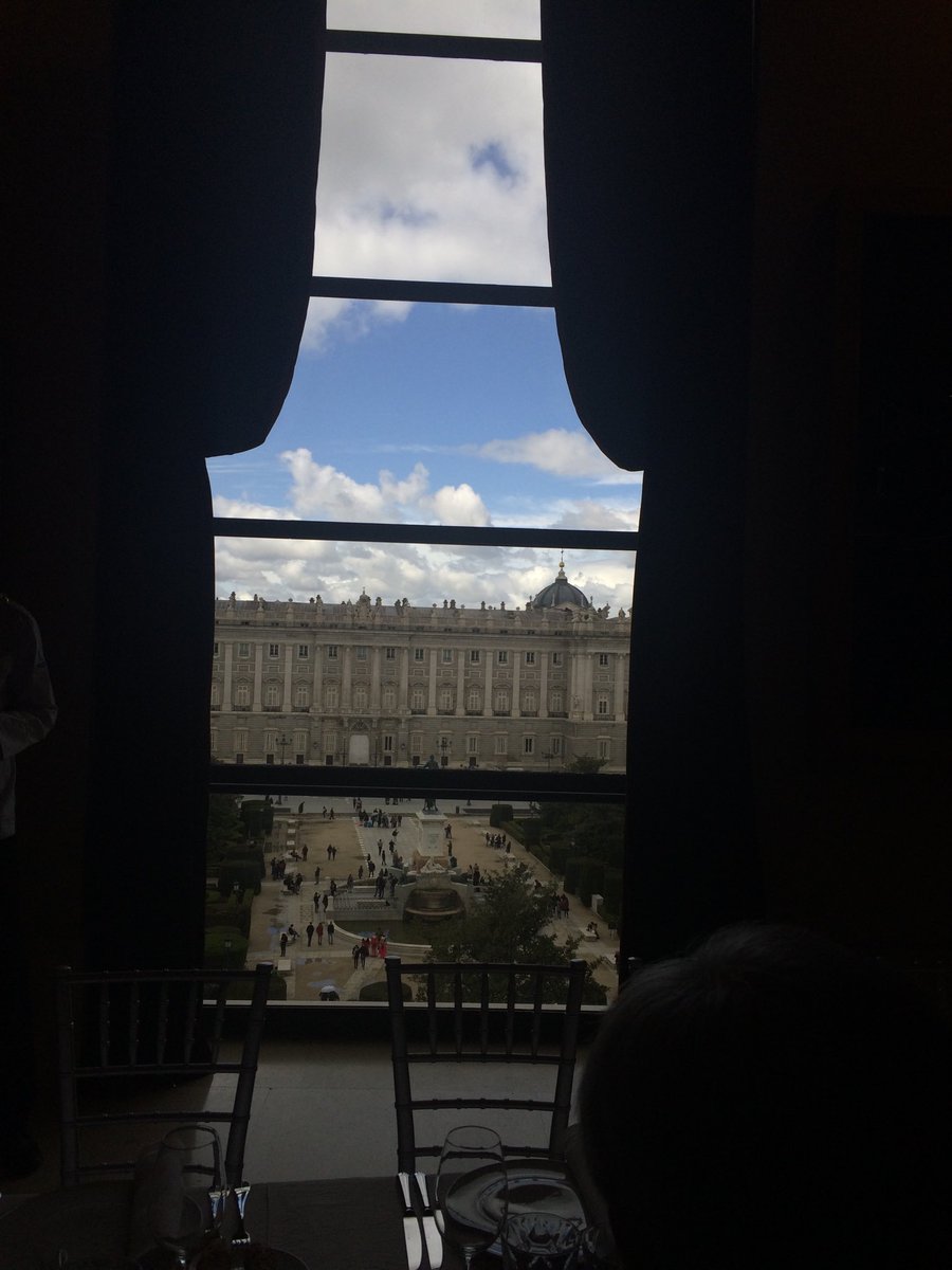 Magalie_BB's tweet image. Lunch with a view! 😍 @Teatro_Real #WorldOperaForum  @Operaeuropa #CulturalHeritage #NewWork #Diversity #Advocacy #addressingissues in #Madrid