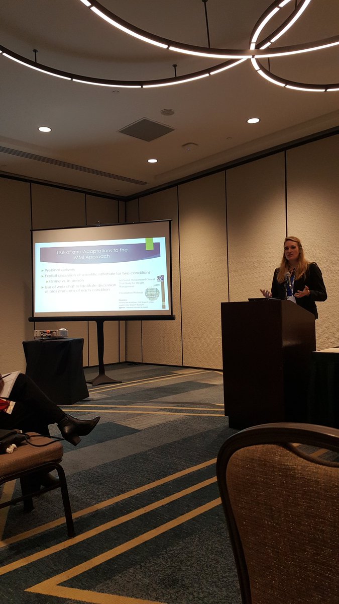 geminijp23's tweet photo. @DrJakeSchoffman talking about motivational interviewing-based orientations in RCTs to improve retention #sbm2018 https://t.co/VrJj1itpHz