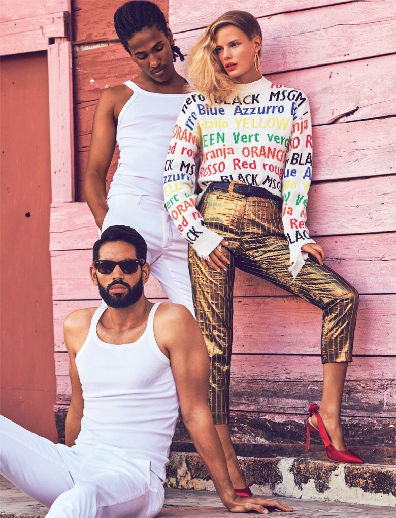 worlds_moda's tweet photo. #GRAZIA #ITALY.
By #DeanIsidro
More on https://t.co/ZK8pd8K8nL
#graziaitaly #AlenaBlohm https://t.co/Trt4VBGXLF