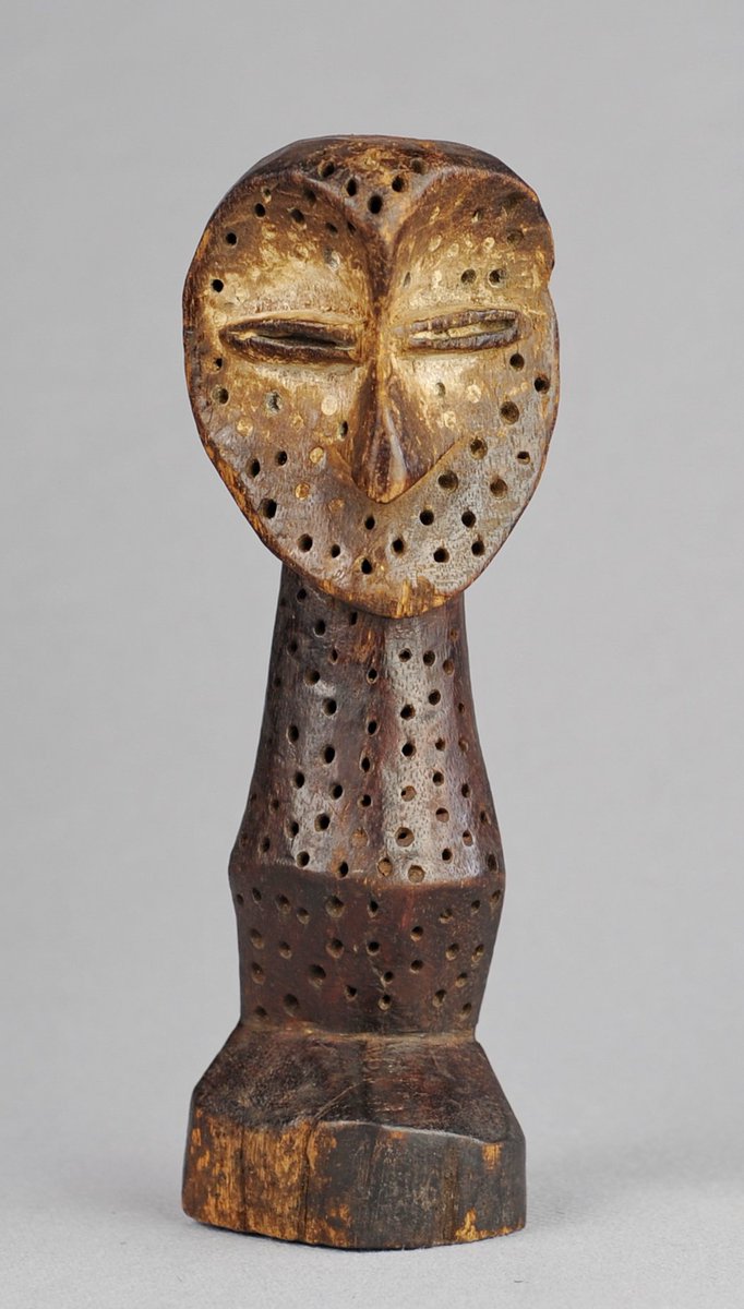 Tribalart_be's tweet photo. Coup de coeur ! Love this one !
Lega - Warega 18 cm Congo Rdc Culte du Bwami Cult
#congo #bwami #warega #balega #lega
#congo #statue https://t.co/azW8D4GMoo