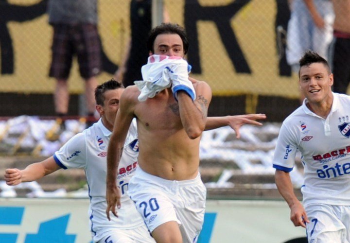 Chino_Recoba20's tweet photo. Simplemente el #DiaInternacionalDelBeso https://t.co/JfXtBr5vmp
