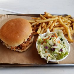 HopewellDP's tweet photo. Check out the one of the new dining additions to Downtown Hopewell @SaucysWalkUp! Now serving all things BBQ, and local craft beer on tap! #DowntownHopewell #BBQ #CraftBeer #LocalBeer #EatLocal #SpendLocal #SupportLocal #VisitMainStreet #VisitHopewellVA https://t.co/n7M7adxp6r