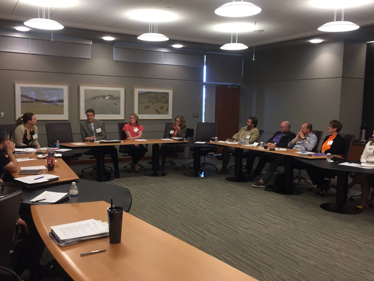 KStateOlathe's tweet photo. Yesterday, the external advisory board for K-State Olathe's Professional Science Master's program met to discuss marketing, student experience and programming, and hear from current students. Learn more about the board at https://t.co/GFSP9pT2TL. #PSM #ExpandingPotential https://t.co/kUK04j36ND