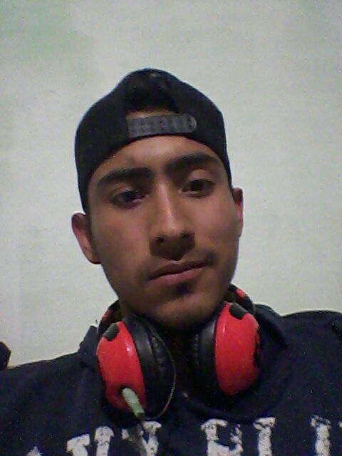 Alex17is tweet picture