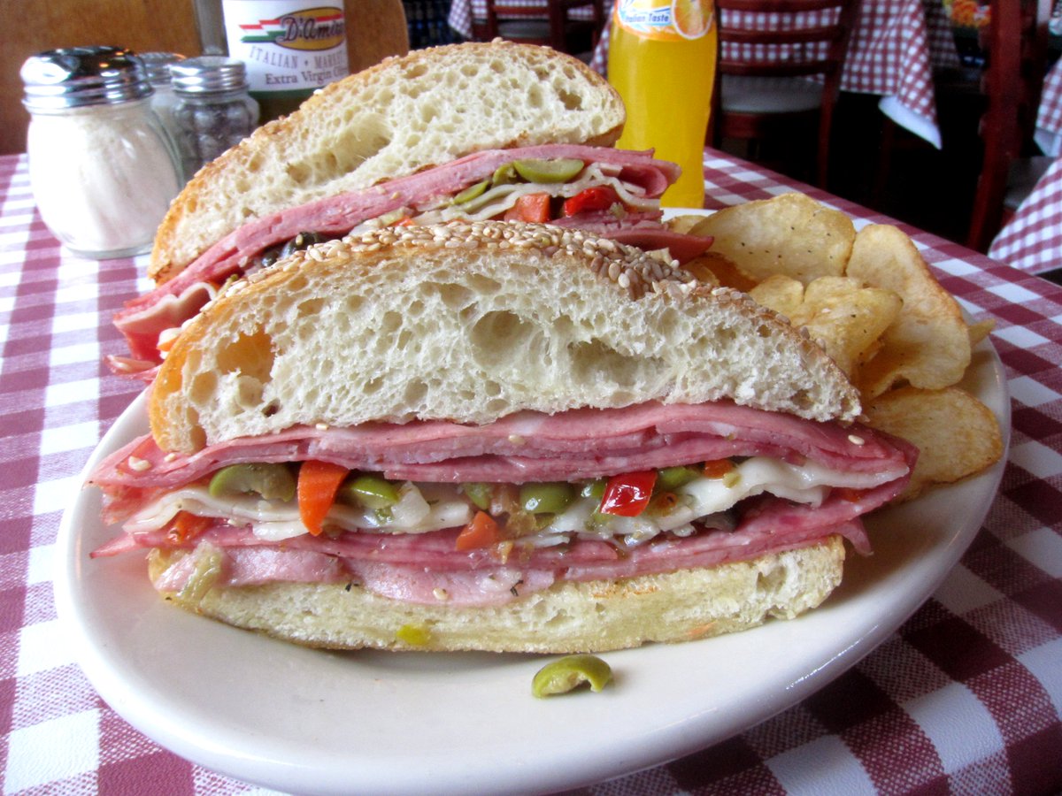 DAmico_cafe's tweet photo. Why celebrate Burger Friday when you can make it #MuffalettaFriday instead?!  TGIF!
#houston #damicoshouston #ricevillage #italiancuisine #italian #sandwiches #muffaletta #houstoneats #HTX #HTXfood #htown https://t.co/ncRqNAyXvr