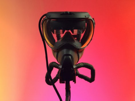 .<a href="/OsterhoutGroup/">OsterhoutDesignGroup</a> #Smartglasses to introduce Innovative SAVED™ HUD Oxygen Mask Developed with #FedEx Express to Provide Line of Sight to Pilots in Cockpit Emergencies businesswire.com/news/home/2018… … #AugmentedReality #AR #AeroSpace