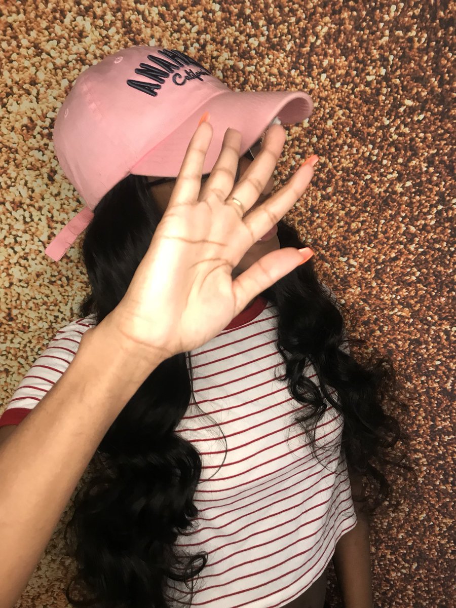 thedonnmarie's tweet photo. So my baby sister tried my loose wave hair in inches 20,22,14 with a matching 18 inch closure. It still hasn’t been curled, straighten, etc. Wig by yours truly💖. Follow @lilMaraj_ #DoseofDonn #VirginHair  #WigInstall #ClosureSewinATL #AtlHairPLUG #VirginHairAtl #SewINExtensions https://t.co/9BfrD1NhOc