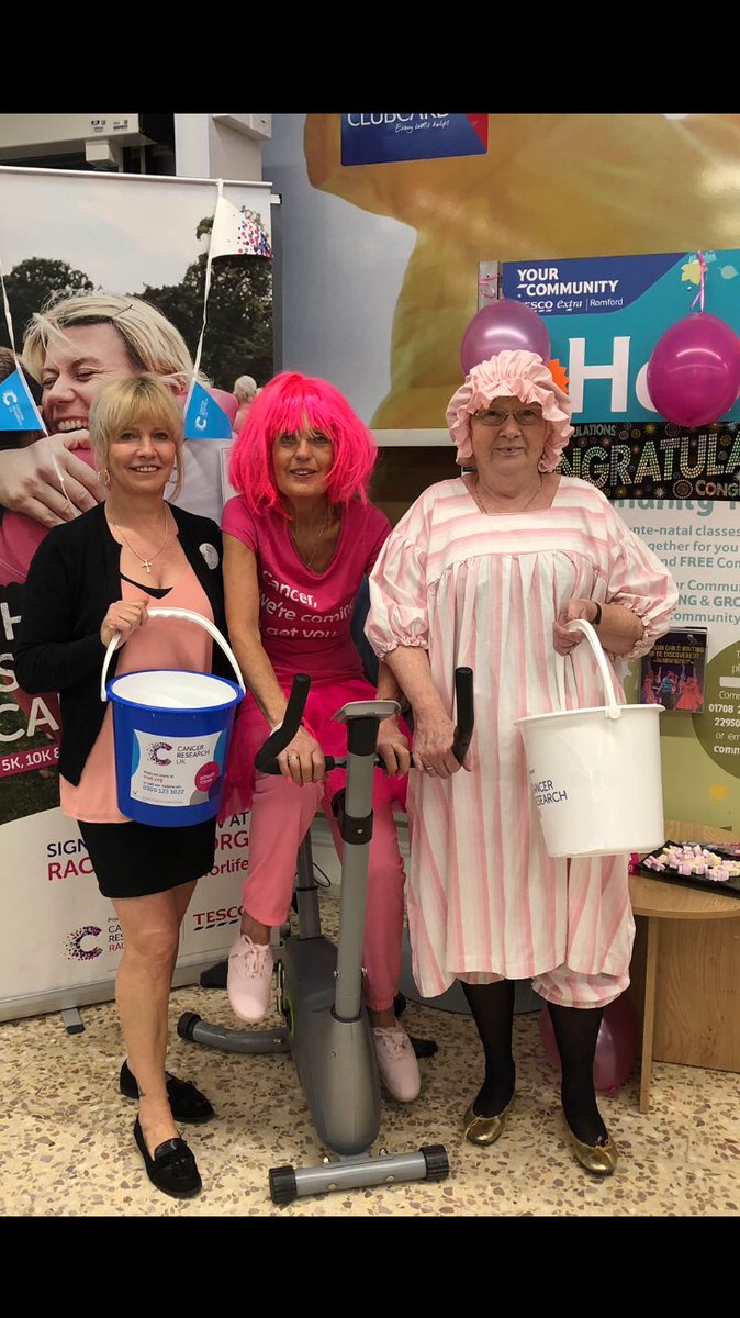Havering : great day at Roneo. Tombola/Cycling in aid of Cancer Research 💗 <a href="/SupportHospital/">King George & Queen's Hospitals Charity</a> <a href="/Jess_R_Pike/">Jessica Pike</a> <a href="/jason_tree1330/">Jason Tree</a> @PaulGrogan2 <a href="/keithxjackson/">Keith Jackson</a> <a href="/RukshanaAli/">Rukshana Ali</a> @mattinsmith
