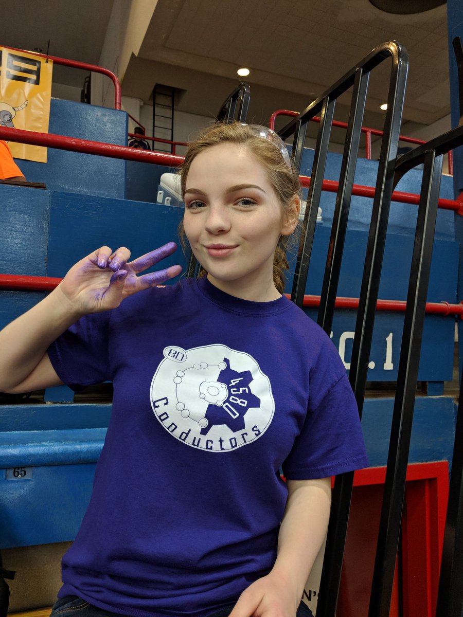 mrsheintzman's tweet photo. Our spirit is 💯 with our hair, eyebrows, and nails painted purple! Another day of robots! #wearewayne @frc4580 https://t.co/SZIgOjsaQt