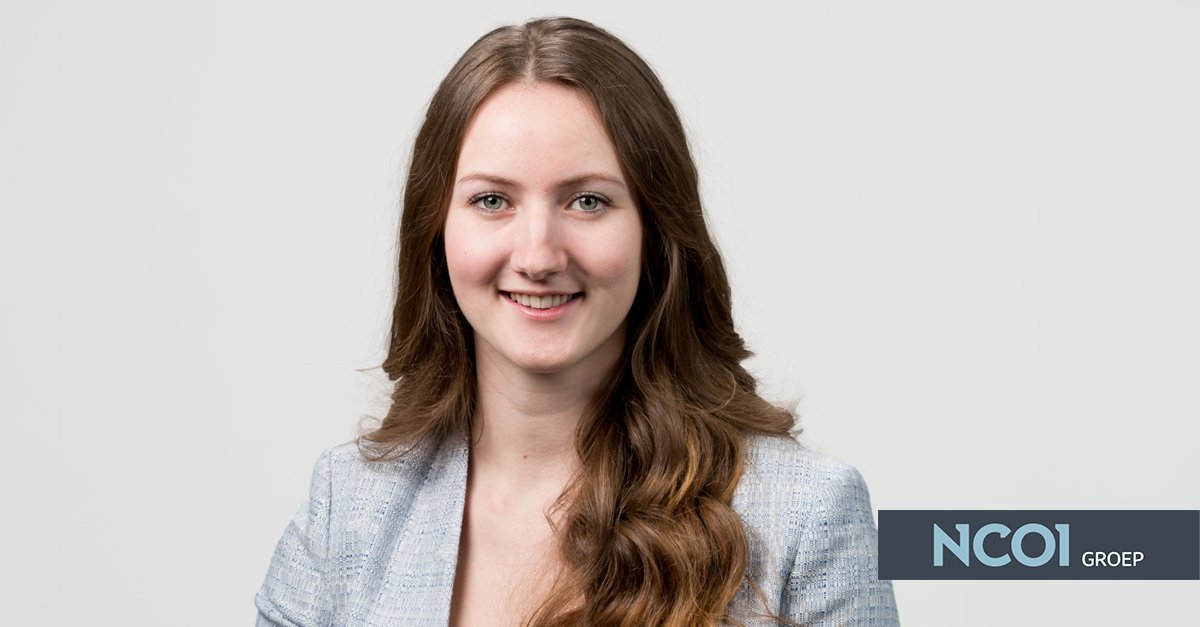 Roos, die een traineeship bij ons volgt: “Je wordt gestimuleerd om kansen te pakken en jezelf te ontwikkelen, omdat je hele diverse dingen kunt oppakken.” Word ook een trainee, bekijk de vacature ➡️ bit.ly/2IDNYas  #trainee #vacature #sollicitatie