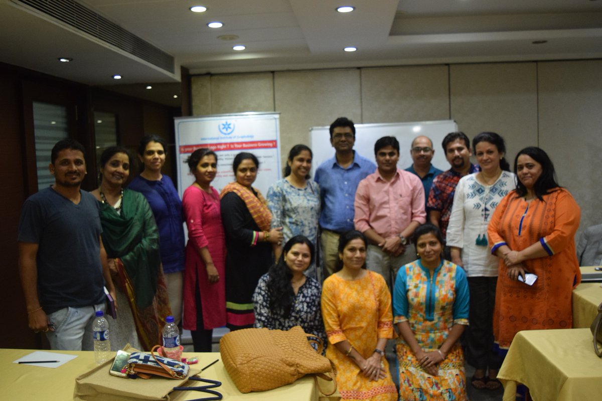 IIGPune's tweet photo. #Graphology 
#HandwritingAnalysis

Graphology Batch at Mumbai  By International Institute of Graphology
https://t.co/uUqSVsVqpc https://t.co/wxlbNFomrc