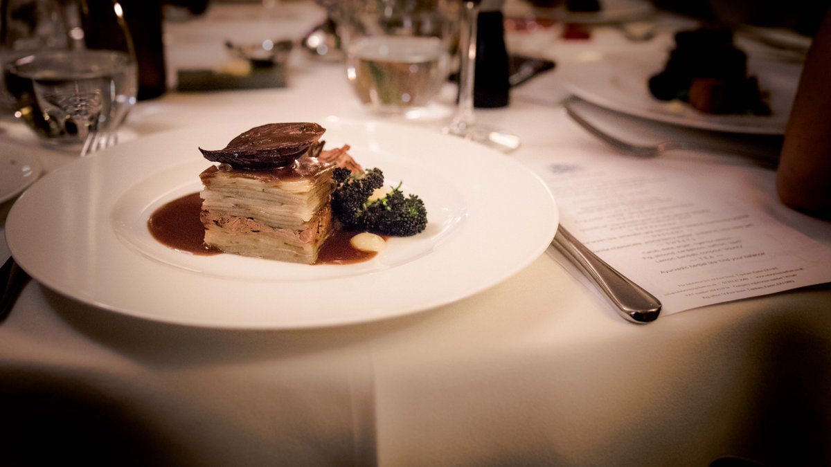 "Blow my mind <a href="/JamieRaftery/">Holistic Chef Academy</a> did, producing seven courses of the most delicious food I think I have ever eaten." Wow praise indeed from <a href="/taraskitchen75/">Tara</a> when she dined with us last week. Read her latest blog post here: tarasbusykitchen.com/an-evening-wit…