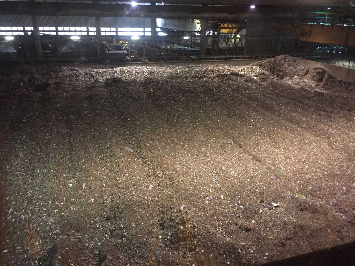 SicabItalyChina's tweet photo. The #SEPB has visited the Malagrotta urban waste treatment and gassifier plant in #Rome Regulatory and technical approaches are pivotal for #china as an emerging economy.
#sicab #capacitybuilding #environmentalprotection #energefficiency #wastetreatment https://t.co/SezgbaN9Sp