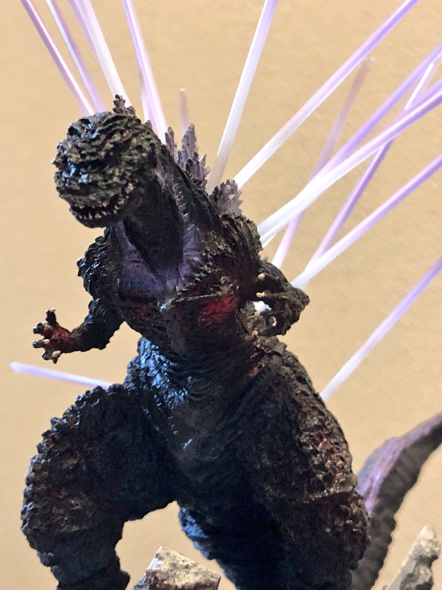 Godzilla… まさに神の化身ね。 CAST ゴジラオーナメント特撮大百科