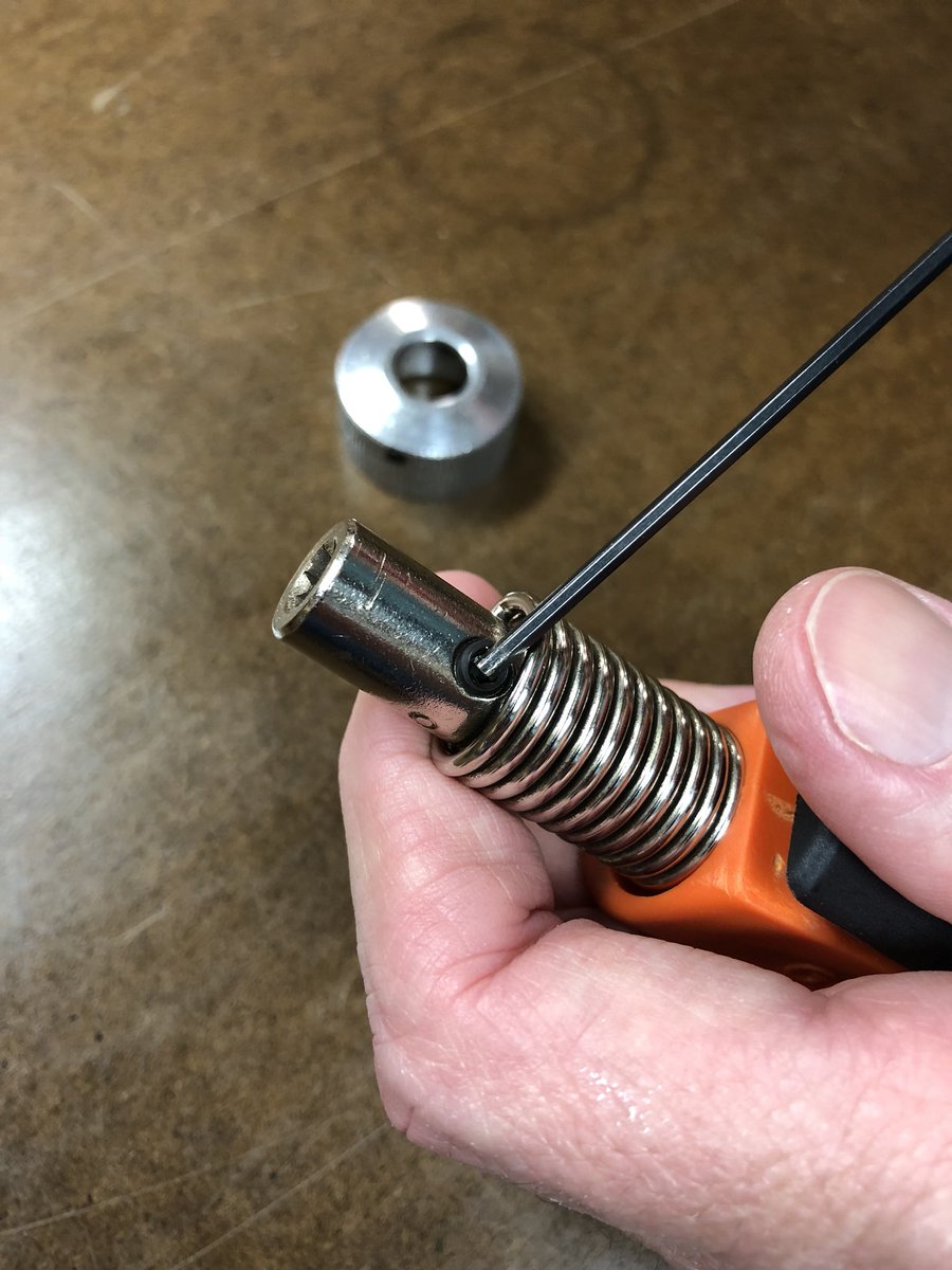 Hollotec's tweet photo. @CaffeinatedCop Yep. It’s a factory mistake when that happens. They didn’t tighten the Allen screws. Here’s how to fix that. Of course, you shouldn’t have to fix it in the first place. They should have better quality control. We’re done with GOSO. https://t.co/LVcdAYglHO