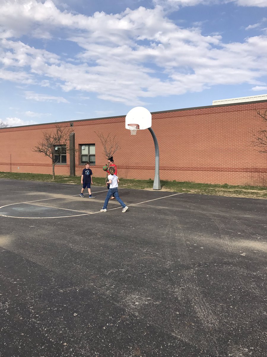 Room 110 tweet media