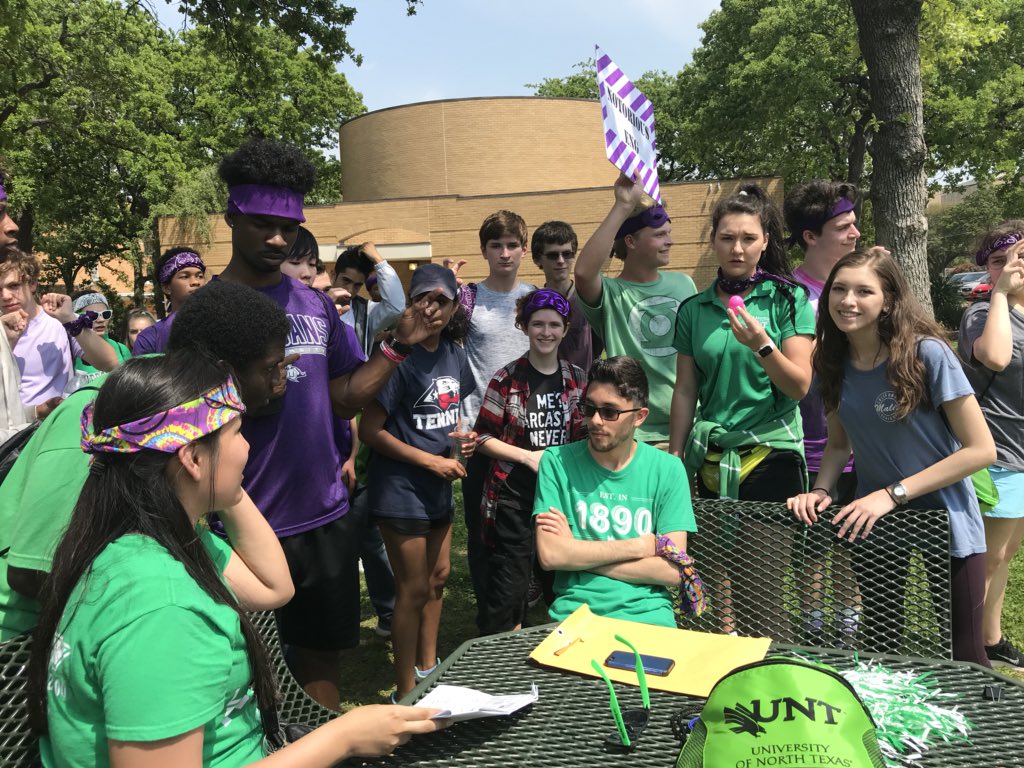 CorinneFrenchTX's tweet image. #TeamENG with egg @UNTadmissions