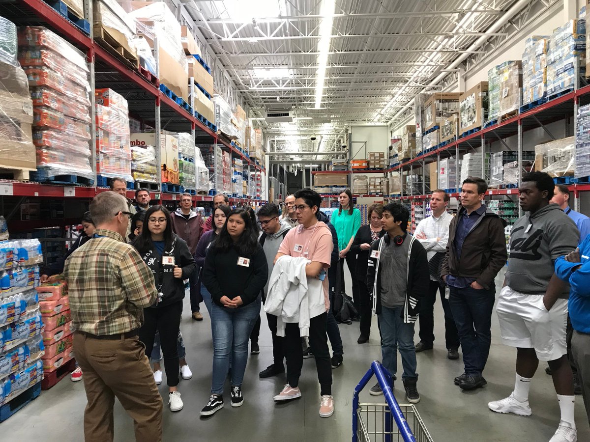 JAofUtah's tweet photo. @synchrony hosted students from @KearnsHS #HighImpactProgram for #JAJobShadow. Students learned more about the careers at Synchrony and what it takes to achieve them and then took a field trip to @SamsClub to learn more about their organization as well. @GraniteSchools https://t.co/CA9EZgGggg