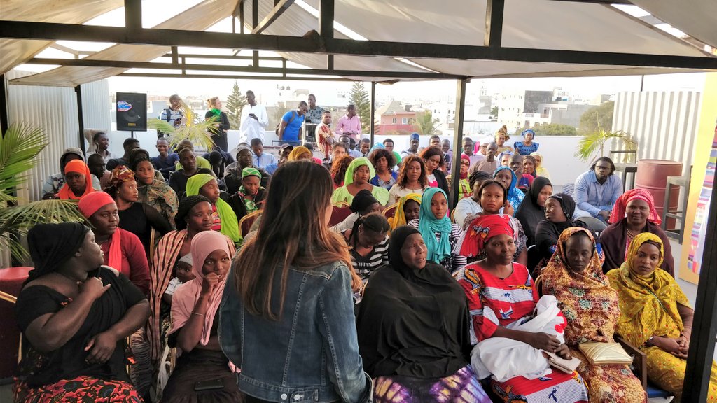 SG_labinno's tweet photo. Lancement du programme #TamTam ce jour au @LabInnovationSG de #Dakar au #Senegal. Après #Larbreaplabres, l'aventure continue avec #TamTam : les voix des acteurs de l'informel. #BootCamp #hackathon cc @SG_Africa https://t.co/BYh83rpvxG