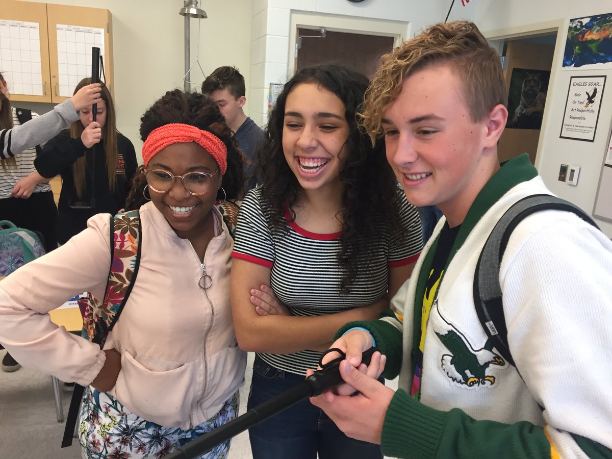 GOING ON AN EXPEDITION

Today, students at Wahlquist Jr. High got to experience an interactive learning tool called Google Expeditions. The innovative program allows teachers &amp; students to interact with 3D models while learning about a wide range of subjects.

#GoogleExpeditions