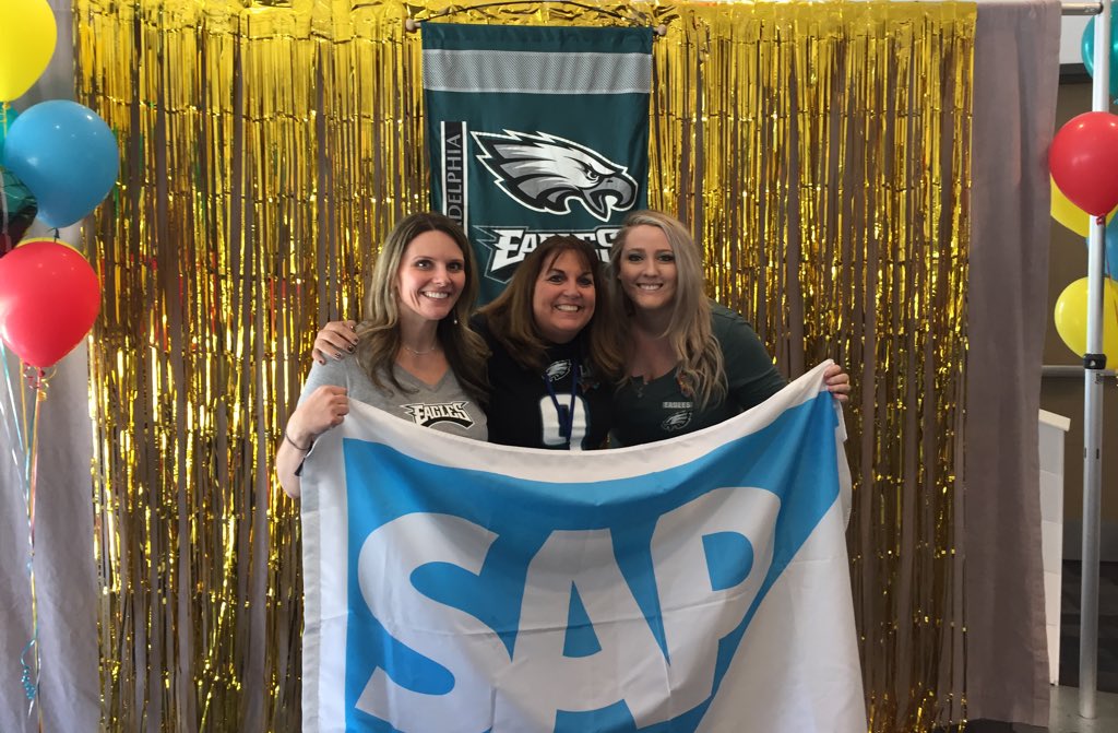 barblapp's tweet photo. @SAPNorthAmerica stop by and register for the #EaglesAutismChallenge https://t.co/4bcEaT2DTY