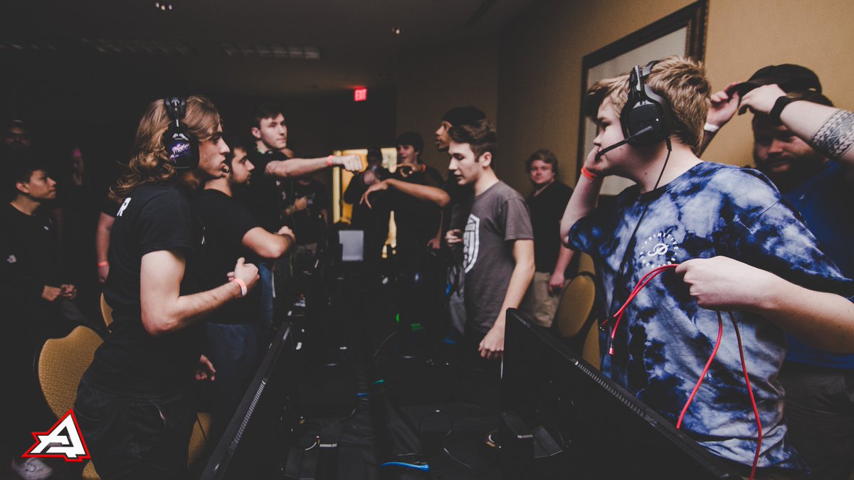 AFDeSports's tweet photo. The last day to Buy or Reserve a team pass for #AFDOrlando April 28th will be 4/25 . 

Battle against the top #CODWWII  players in FL. 

#4v4Variant #4k #Orlando #Florida #Battles #Tournament #LAN 

       For more info 
https://t.co/Y9jMPTTYCd https://t.co/xrgiEFx4Sp